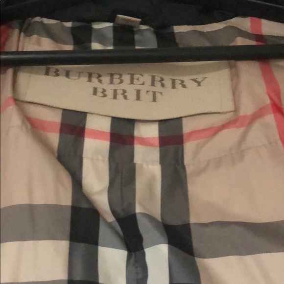 Burberry puffer jacket - Picture 5 of 6